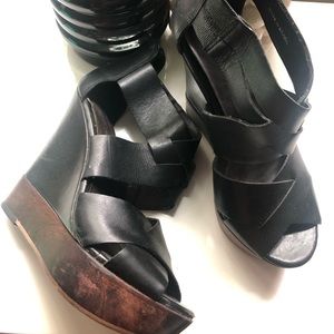 Aldo Black wedge Summer shoes with wooden detail